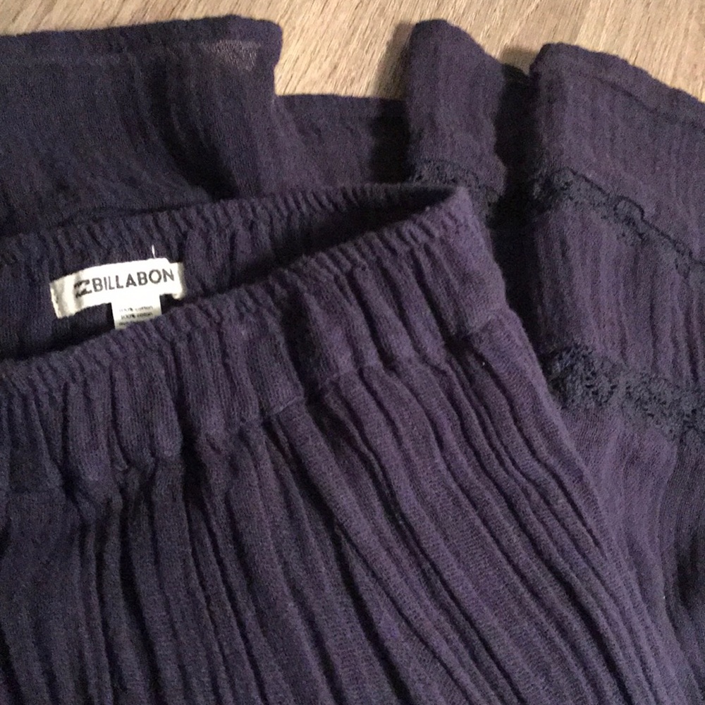 Rare women’s Billabong skirt S